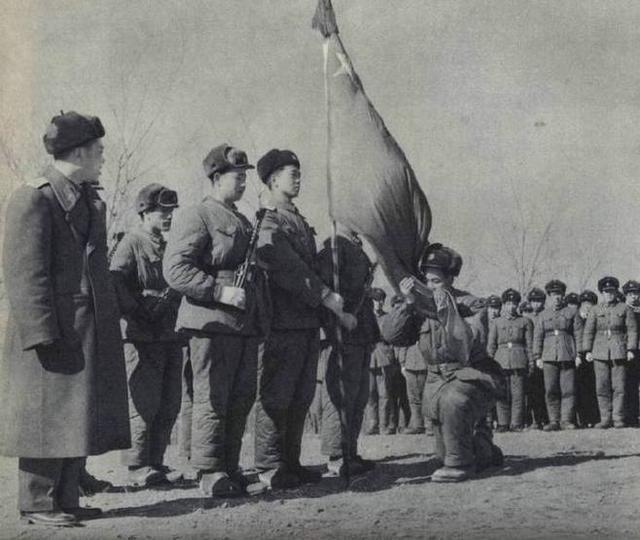 面包 黄油 船形帽 照搬于战斗民族的衣食住行 为何在VR彩票军队中水土不服(图3)
