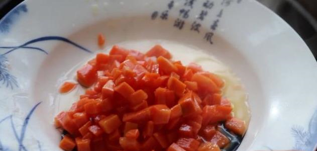 松软可口营养丰富的鸡蛋胡萝卜面包抓紧时间进来学一下VR彩票(图2)
