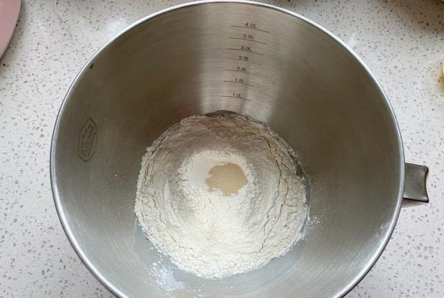 VR彩票胖友们千万不要尝试的一款面包奶香浓郁又美味做法简单零失败(图4)