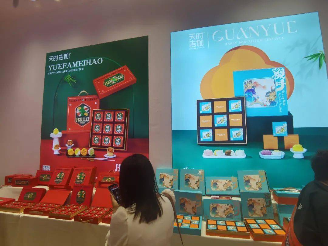 VR彩票蛋糕、咖啡、面包……香香甜甜的这些在这里全都有快来品尝(图4)