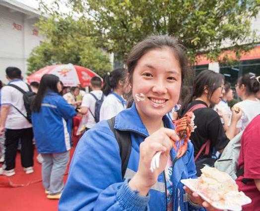 你全力备考VR彩票我美食奉上！太甜了(图2)