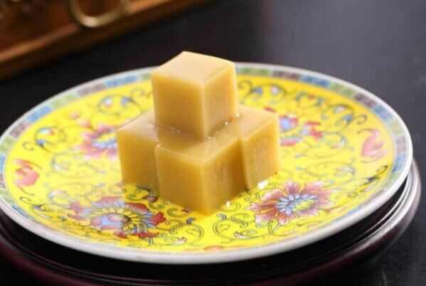 中VR彩票国十大传统糕点驴打滚、荷花酥榜上有名(图3)