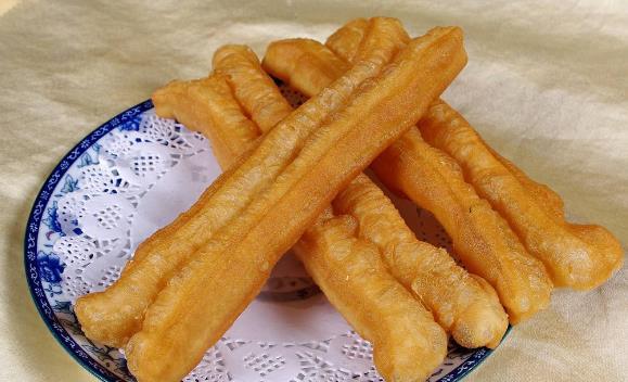 VR彩票健身教练：这四种主食“最胖人”吃一顿跑三天女生却见了就买(图3)