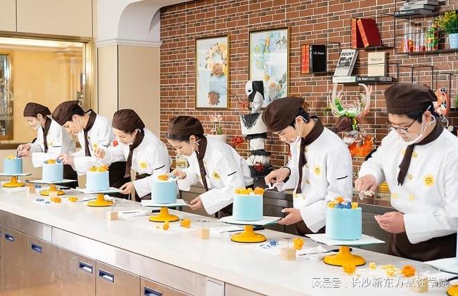 蛋糕烘VR彩票焙学校学费多少(图3)