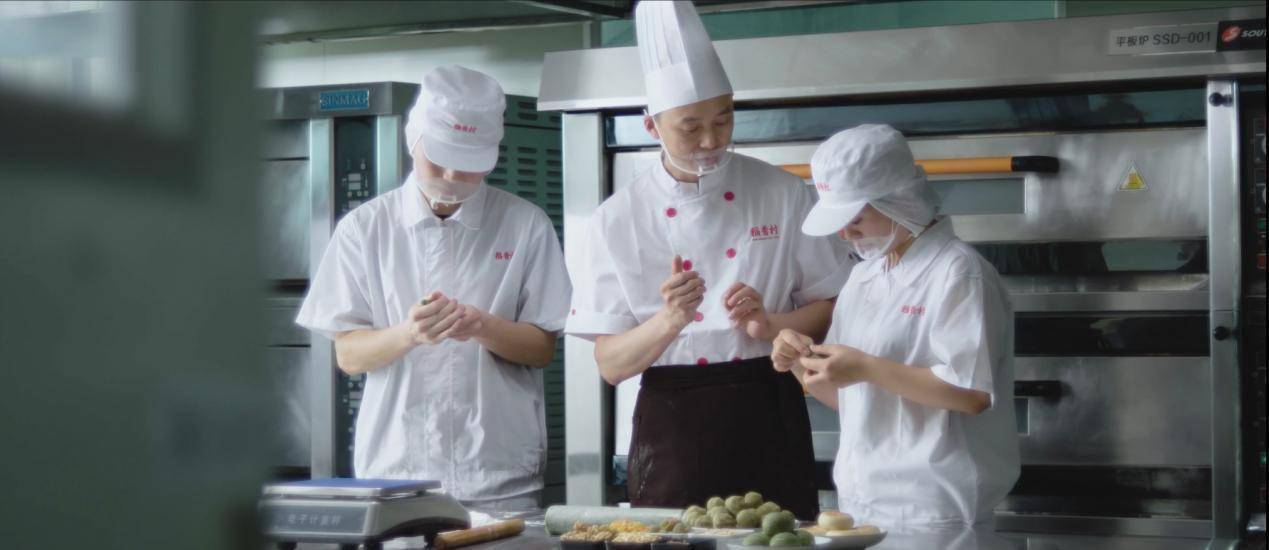 VR彩票中华老字号苏州稻香村 一脉传承正宗“稻香村”糕点制作技艺(图4)