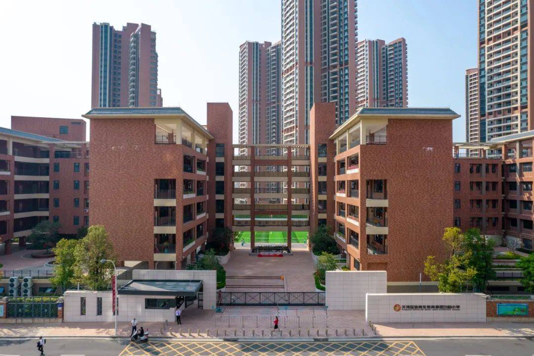 VR彩票无惧学位预警！享大城配套读天河名校当红C位还是它(图2)