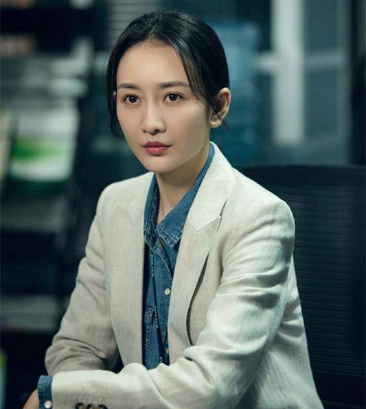 VR彩票平均年龄40让王凯、胡军团团转 《猎狐》“六大美女”都不简单(图2)