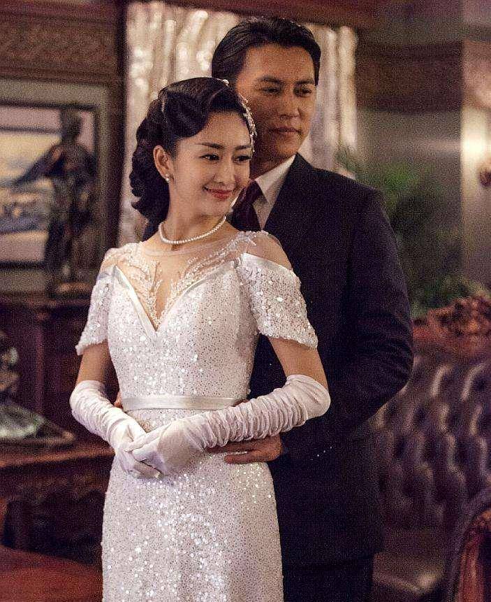 VR彩票平均年龄40让王凯、胡军团团转 《猎狐》“六大美女”都不简单(图4)