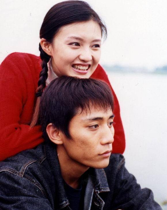 VR彩票平均年龄40让王凯、胡军团团转 《猎狐》“六大美女”都不简单(图13)