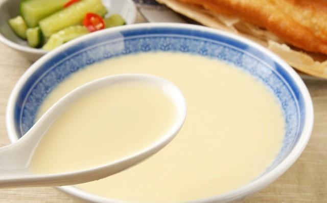 做饭又做不好伺候老VR彩票人又有怨言(图3)