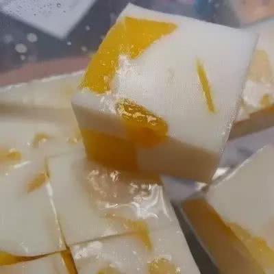 VR彩票人人都能做的凉糕自制七种漂亮的糕点清凉爽口超级简单！(图3)