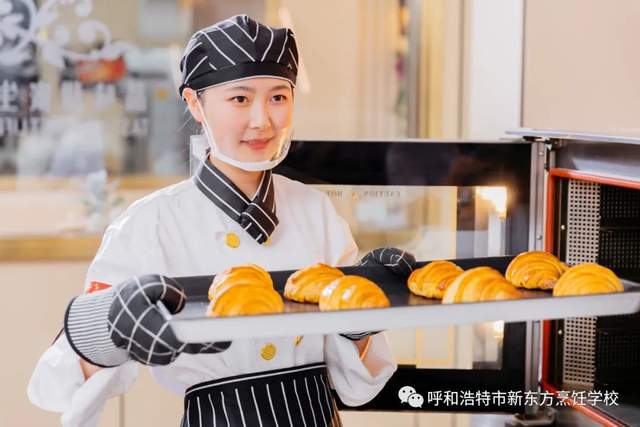 VR彩票西点学校怎么选？“四看”法让你选到靠谱好学校！(图1)